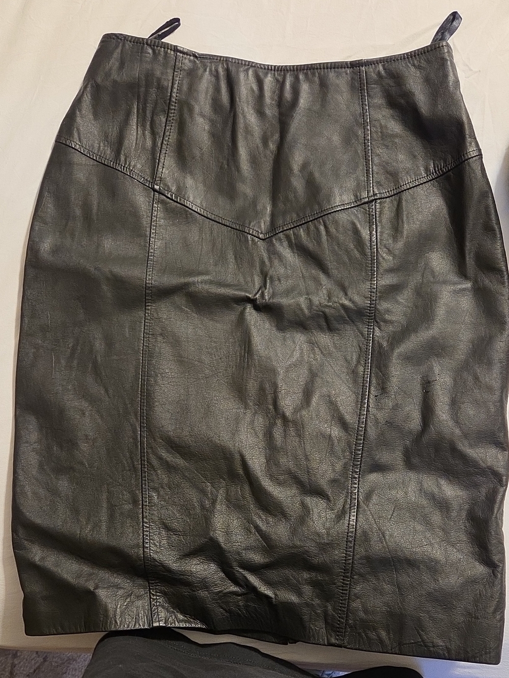 Classic Black Leather Pencil Skirt